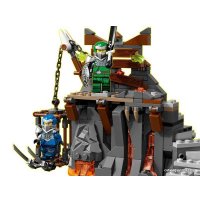 Конструктор LEGO Ninjago 71717 Путешествие в Подземелье черепа