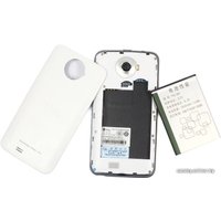 Телефон ThL W5