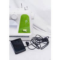 Электромеханическая швейная машина Janete 987P (зеленый)