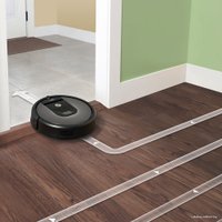 Робот-пылесос iRobot Roomba 960