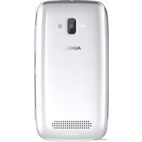 Смартфон Nokia Lumia 610