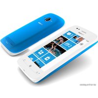 Смартфон Nokia Lumia 710