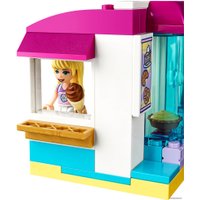 Конструктор LEGO Friends 41440 Пекарня Хартлейк-Сити