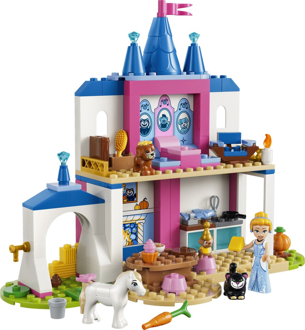 Конструктор LEGO Disney Princess 43283 Замок Золушки и ее друзей-животных