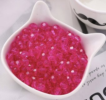 Бусины ХоббиБум Акриловые граненые круглые 10 мм 500 г (розовый)