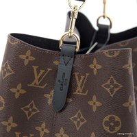 Женская сумка Louis Vuitton 383 Neonoe Black