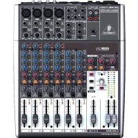 Микшерный пульт Behringer Xenyx 1204USB