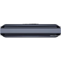 Телефон Motorola Razr 5G (полированный графит)