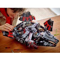 Конструктор LEGO Star Wars 75389 Темный сокол