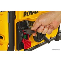 Дисковая (циркулярная) пила DeWalt DWE7485-QS