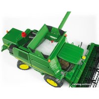 Комбайн Bruder John Deere T670i 02132