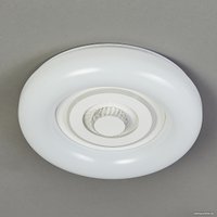 Припотолочная люстра Escada 10221/SG LED (белый)