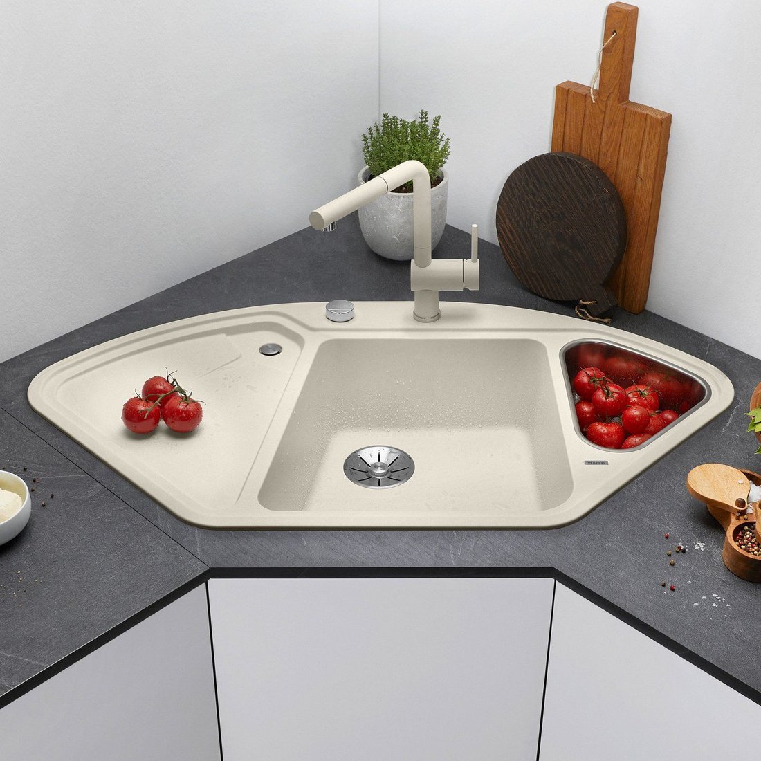 Кухонная мойка Blanco Delta II 527055 (мягкий белый)