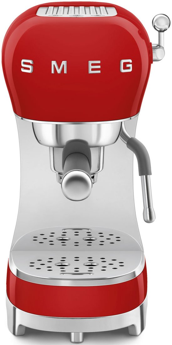 

Рожковая кофеварка Smeg ECF02RDEU