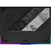 Игровой ноутбук ASUS ROG Strix SCAR 18 2024 G834JYR-R6149W