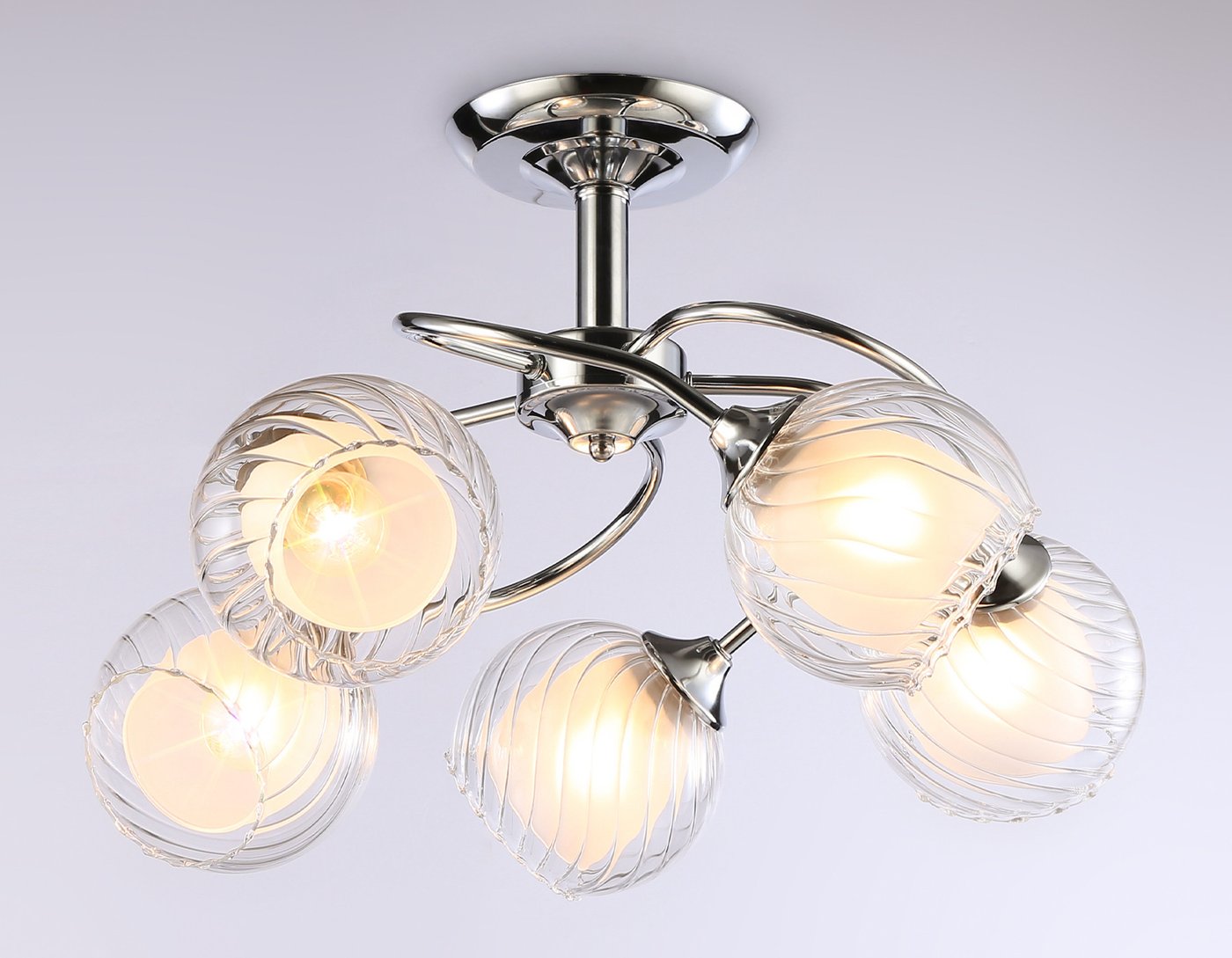 

Люстра средней высоты Ambrella light Traditional TR3198