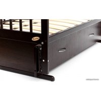 Классическая детская кроватка Bambini М 01.10.19 (темный орех)