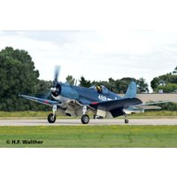 Сборная модель Revell 04781 Палубный одноместный истребитель Vought F4U-1D Corsair