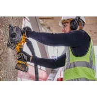 Штроборез DeWalt DCG200T2 (с 2-мя АКБ, кейс)