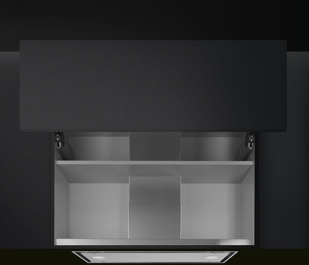 

Кухонная вытяжка Smeg KSGT74B