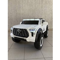 Электромобиль Baby Driver Toyota Tundra C111 (белый)