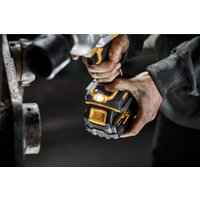 Гайковерт DeWalt DCF961N (без АКБ)