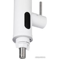 Проточный электрический водонагреватель-кран Royal Thermo QuickTap (белый)