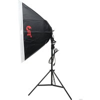 Комплект студийного света Falcon Eyes KeyLight 825LED SB5070 KIT