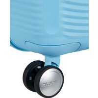 Чемодан-спиннер American Tourister Soundbox Blueberry fizz 67 см