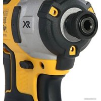 Винтоверт DeWalt DCF887D2-QW (c 2-мя АКБ, кейс)