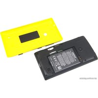 Телефон Nokia Lumia 525