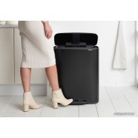 Система сортировки мусора Brabantia Bo Pedal Bin 2 x 30 л (черный матовый)