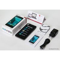 Телефон Senseit E400