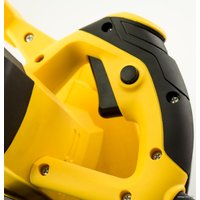 Дисковая (циркулярная) пила Kolner KCS 140/900