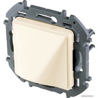 Вывод кабеля Legrand Inspiria 673891