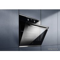 Электрический духовой шкаф Electrolux OKD5C70X