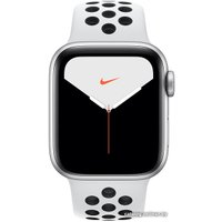 Умные часы Apple Watch Nike Series 5 40 мм (алюминий серебристый/чистая платина)