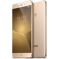 Телефон ZTE Nubia Z11 4GB/64GB (золотистый)