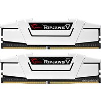 Оперативная память G.Skill Ripjaws V 2x16 ГБ DDR4 3600 МГц F4-3600C18D-32GVW