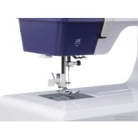 Электромеханическая швейная машина Chayka SewLux 300