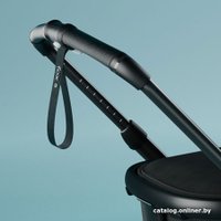 Универсальная коляска Bugaboo Fox 5 (2 в 1, black/desert taupe/desert taupe)