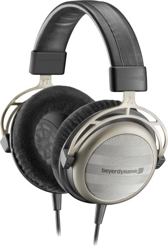 Beyerdynamic T1