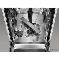 Отдельностоящая посудомоечная машина Zanussi ZSFN121W1