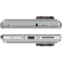 Телефон Nubia Z80 Ultra 16GB/1TB международная версия (белый)