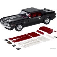 Конструктор LEGO Icons 10304 Chevrolet Camaro Z28