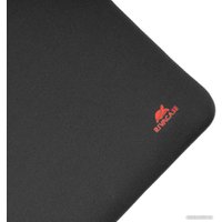 Чехол Rivacase Antishock 5226 (черный)