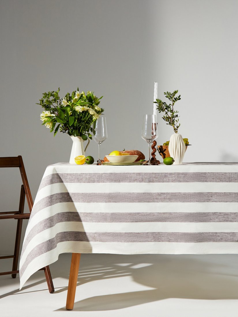 

Скатерть Этель Graphite 10494003