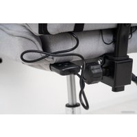 Игровое (геймерское) кресло Calviano Avanti Ultimato (серый, с подножкой)