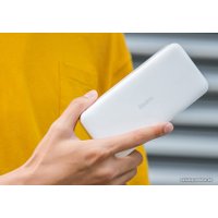 Внешний аккумулятор Xiaomi Redmi Power Bank 20000mAh (белый, международная версия)