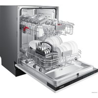 Встраиваемая посудомоечная машина Samsung DW60R7040BB